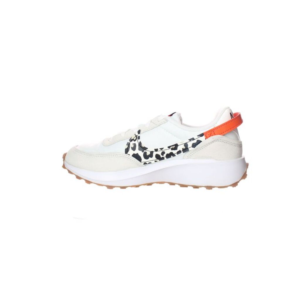 Nike Womens Waffle Debut White Running Shoes Size 8 Medium (B, M) - Picture 3 of 4